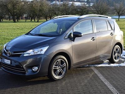 Anthrazit Gebraucht 2014 Toyota Verso Trend Van / Kleinbus | CHF 13’900 (Superpreis)