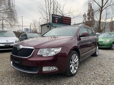Gebraucht Skoda Superb Elegance 160 PS (117 kW) 2012 Kombi