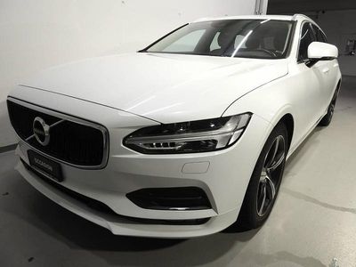 Gebraucht Volvo V90 Momentum 150 PS (110 kW) 2017 Kombi