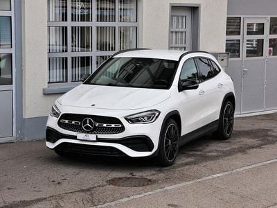Gebraucht 2021 Mercedes GLA200 AMG line SUV | CHF 28’900 (Guter Preis)