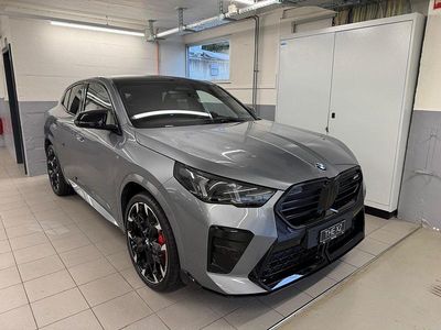 Neu BMW X2 Luxury Line 300 PS (220 kW) 2025 Grau SUV