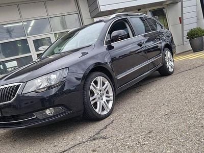 Gebraucht Skoda Superb 170 PS (125 kW) 2014 Schwarz Kombi