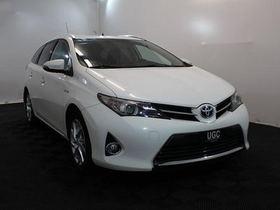 Gebraucht Toyota Auris Touring Sports Luna 99 PS (72 kW) 2014 Kombi