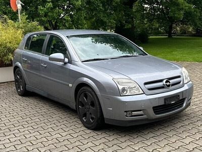 Gebraucht 2004 Opel Signum Kleinwagen | CHF 499