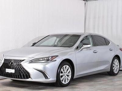Silber Gebraucht 2024 Lexus ES300H Limousine | CHF 47’990