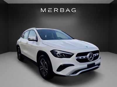 Mercedes GLA220