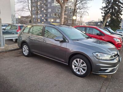 Gebraucht 2017 VW Golf VII Comfortline Kombi | CHF 13’900 (Etwas zu teuer)
