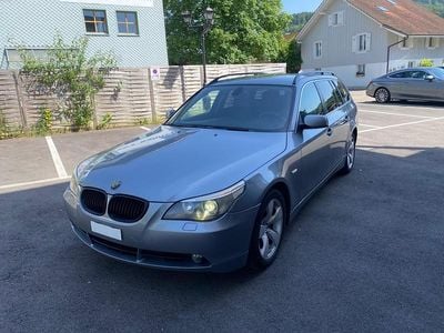 Gebraucht BMW 530 218 PS (160 kW) 2004 Kombi