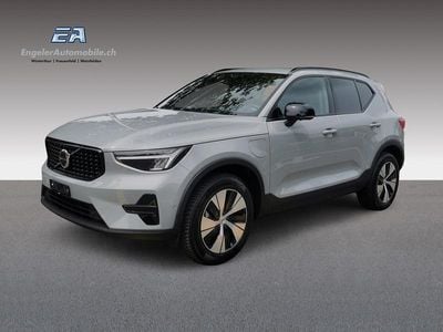 Grau Gebraucht 2024 Volvo XC40 Plus SUV | CHF 39’450 (Fairer Preis)
