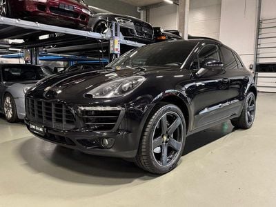 Porsche Macan S