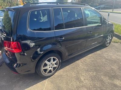 Gebraucht 2011 VW Touran Van / Kleinbus | CHF 2’600 (Superpreis)
