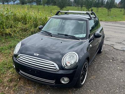 Gebraucht 2009 Mini Cooper Kleinwagen | CHF 2’700 (Etwas zu teuer)