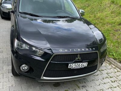 gebraucht Mitsubishi Outlander 2.2 DID Invite 4WD TC-SST