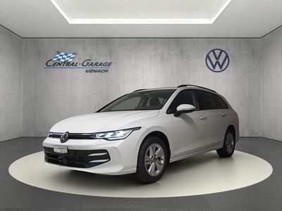 Gebraucht VW Golf VIII Life 150 PS (110 kW) 2024 Weiss Kombi