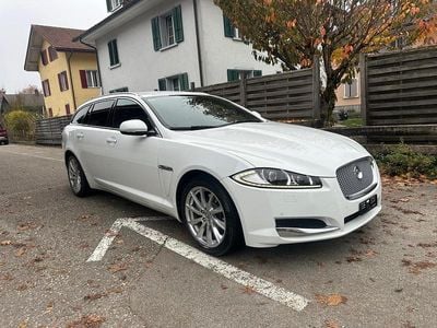 Gebraucht 2013 Jaguar XF Sportbrake Premium Luxury Kombi | CHF 9’900 (Fairer Preis)
