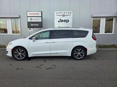 Gebraucht Chrysler Pacifica Limited 291 PS (214 kW) 2019