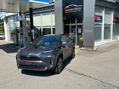 Grau Neu 2025 Toyota Yaris Cross Trend SUV | CHF 35’650 (Guter Preis)