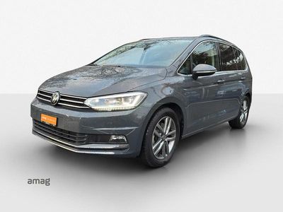 Delfingrau metallic Gebraucht 2024 VW Touran Comfortline Van / Kleinbus | CHF 36’490 (Teuer)