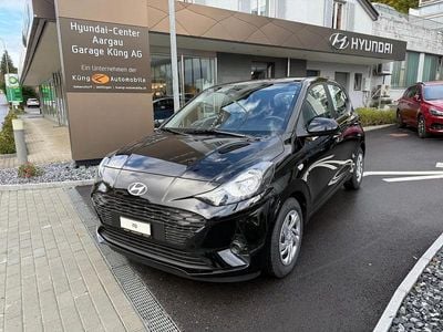 Schwarz Neu 2025 Hyundai i10 Kleinwagen | CHF 20’250 (Etwas zu teuer)