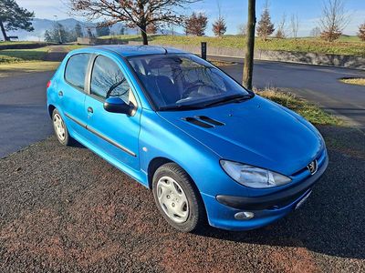 Gebraucht 2001 Peugeot 206 | CHF 2’500 (Teuer)