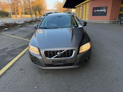 Gebraucht 2008 Volvo V70 Momentum Kombi | CHF 4’999