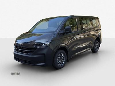 Graphite dust metallic (l5f0) Neu 2025 VW Caravelle Basis Van / Kleinbus | CHF 58’900 (Etwas zu teuer)