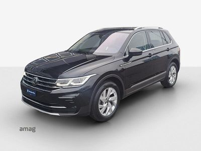 Deepblack perleffekt Gebraucht 2023 VW Tiguan Elegance SUV | CHF 36’490 (Fairer Preis)