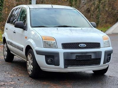 Gebraucht 2011 Ford Fusion Trend Van / Kleinbus | CHF 990 (Superpreis)