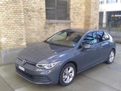 Gebraucht VW Golf VIII Pro 130 PS (95 kW) 2021