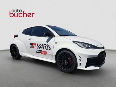 Weiss Gebraucht 2024 Toyota Yaris Sport Limousine | CHF 48’200