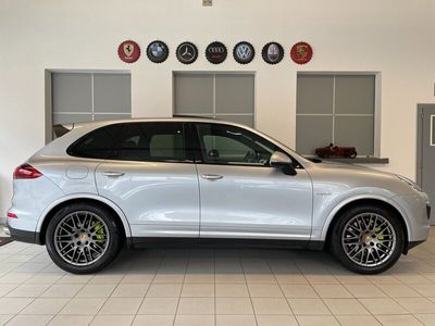 Porsche Cayenne S E-Hybrid