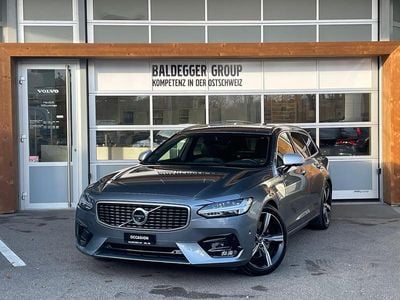 Blau Gebraucht 2017 Volvo V90 R-Design Kombi | CHF 27’250