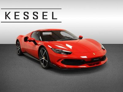 Gebraucht Ferrari 296 830 PS (610 kW) 2022 Rot Coupé