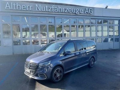 Blau Gebraucht 2024 Mercedes V300 Exclusive Van / Kleinbus | CHF 79’999 (Fairer Preis)