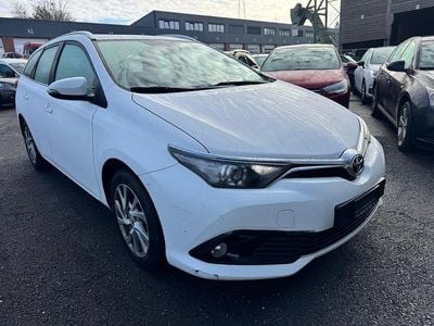 Gebraucht 2018 Toyota Auris Touring Sports Comfort Kombi | CHF 6’900 (Guter Preis)