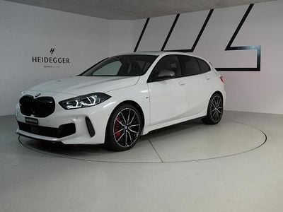 Weiss Gebraucht 2024 BMW M135 Shadowline Kleinwagen | CHF 47’999 (Teuer)
