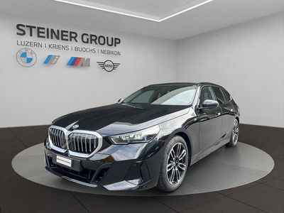 Schwarz Gebraucht 2025 BMW 520 M Sport Kombi | CHF 55’900 (Teuer)