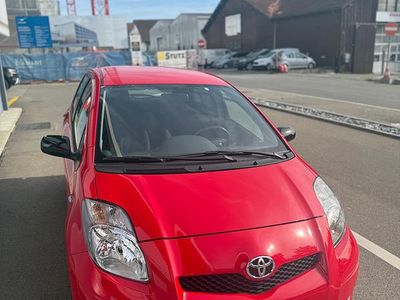 Gebraucht 2011 Toyota Yaris Luna | CHF 7’200 (Etwas zu teuer)
