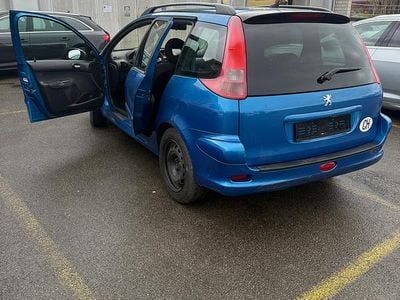 Gebraucht 2005 Peugeot 206 Kombi | CHF 1’200 (Superpreis)