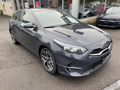 Grau Neu 2025 Kia Ceed Kleinwagen | CHF 29’900 (Fairer Preis)
