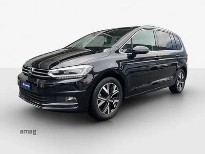 Deepblack perleffekt Gebraucht 2024 VW Touran Highline Van / Kleinbus | CHF 35’900 (Teuer)