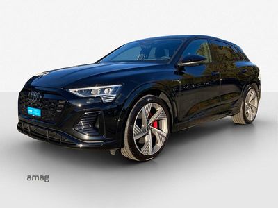 Mythosschwarz metallic Gebraucht 2024 Audi Q8 e-tron Black Edition SUV | CHF 65’990 (Fairer Preis)