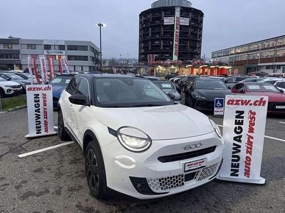 Neu Fiat 600 La Prima 145 PS (106 kW) 2026 Weiss SUV