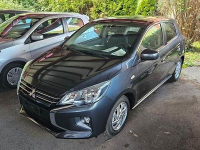 Neu Mitsubishi Space Star Invite 71 PS (52 kW) 2025 Limousine