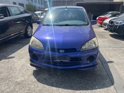 Gebraucht 2001 Daihatsu YRV Van / Kleinbus | CHF 1’200