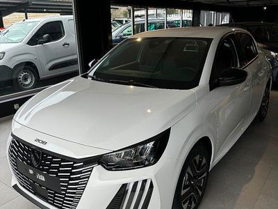 Neu Peugeot 208 Allure Premium 100 PS (73 kW) 2025 Kleinwagen