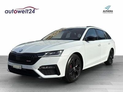 Weiss Gebraucht 2025 Skoda Octavia RS Kombi | CHF 28’850
