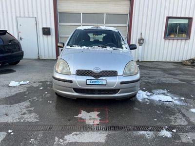 gebraucht Toyota Yaris 1.3 Linea Luna