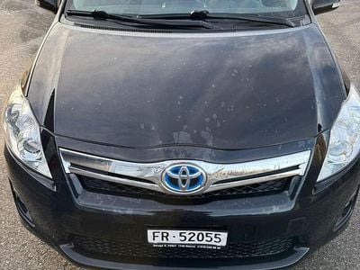 Gebraucht 2012 Toyota Auris Hybrid Premium | CHF 4’900 (Superpreis)