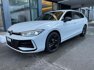 Neu VW Passat R-line 193 PS (141 kW) 2026 Kombi